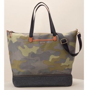 Stella & Dot Crush It Bag